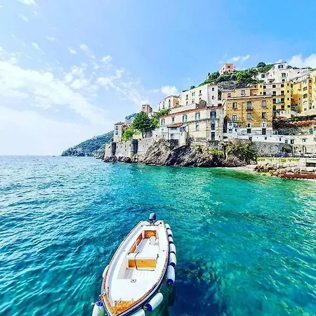Serenis Luxury Apartments Minori Exterior photo